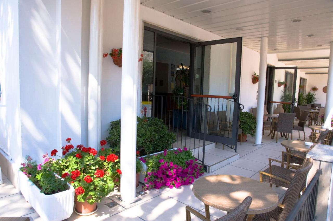 Hotel Maris Stella Riccione Eksteriør bilde