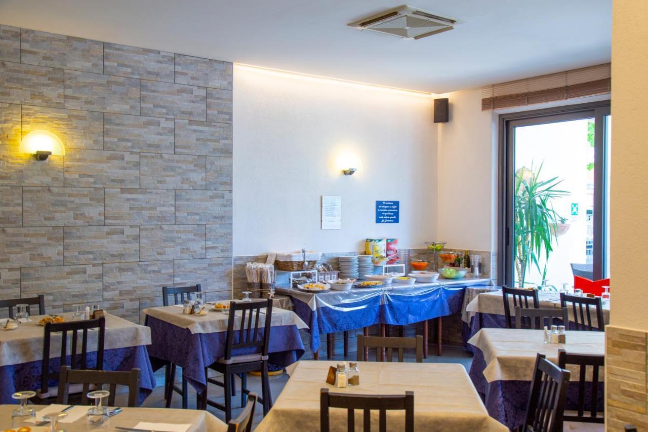 Hotel Maris Stella Riccione Eksteriør bilde
