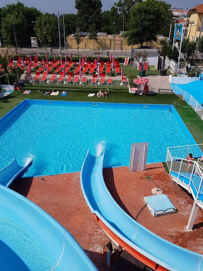 Hotel Maris Stella Riccione Eksteriør bilde